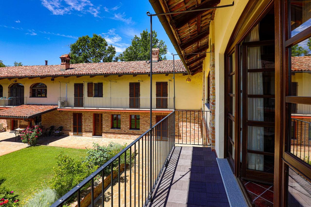 Cascina Giuli Alba (Piedmont) Exterior foto